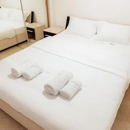 Luxury Penthouse With 5 Bedrooms 10 Min To Old Town Unirii Square Apartment *