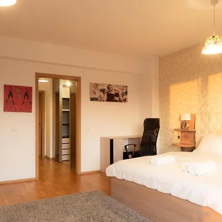 Luxury Penthouse With 5 Bedrooms 10 Min To Old Town Unirii Square *