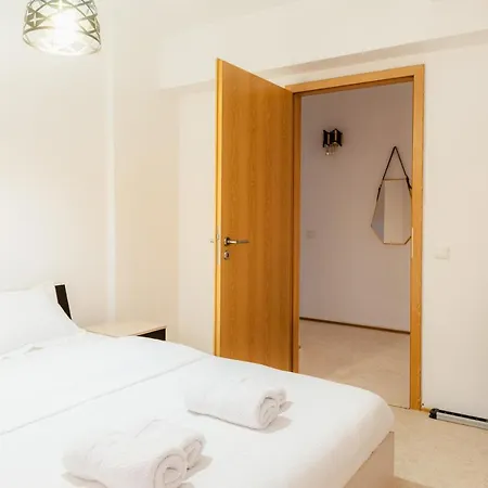 Apartment Luxury Penthouse With 5 Bedrooms 10 Min To Old Town Unirii Square *