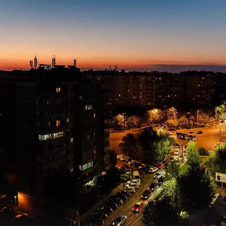 Daire Luxury Penthouse With 5 Bedrooms 10 Min To Old Town Unirii Square