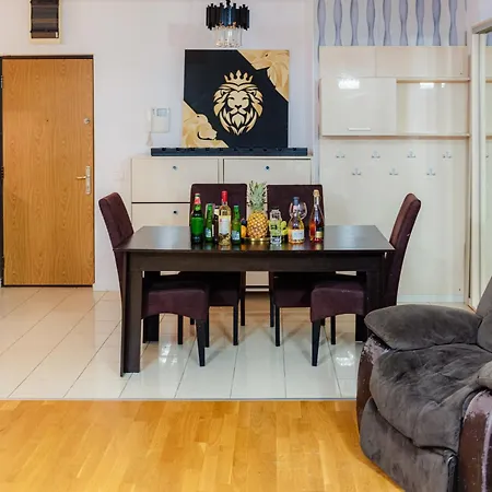 Luxury Penthouse With 5 Bedrooms 10 Min To Old Town Unirii Square *