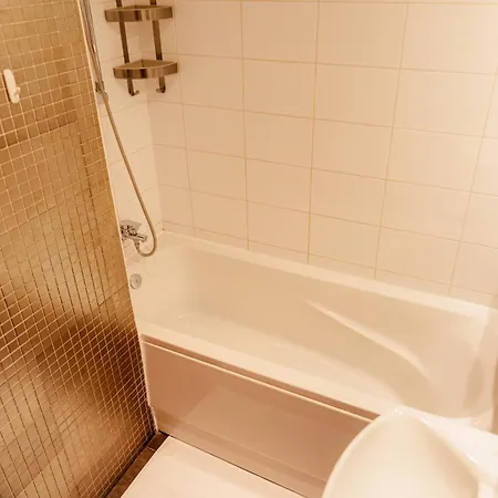 Luxury Penthouse With 5 Bedrooms 10 Min To Old Town Unirii Square