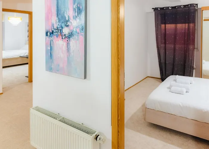 Luxury Penthouse With 5 Bedrooms 10 Min To Old Town Unirii Square Apartment Bucharest