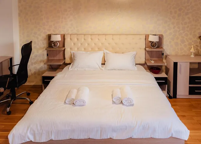Luxury Penthouse With 5 Bedrooms 10 Min To Old Town Unirii Square * Bucharest