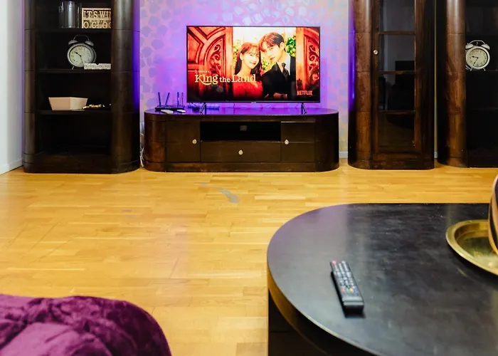 Apartment Luxury Penthouse With 5 Bedrooms 10 Min To Old Town Unirii Square Bucharest