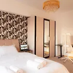 Διαμέρισμα Luxury Penthouse With 5 Bedrooms 10 Min To Old Town Unirii Square *